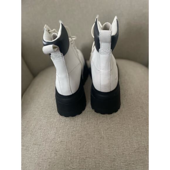 Timberland Combat Boots; Round Toe Boot; S53, Sz 9 - Picture 5 of 13